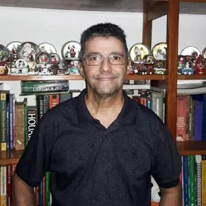 Osmar - Professor de Redação